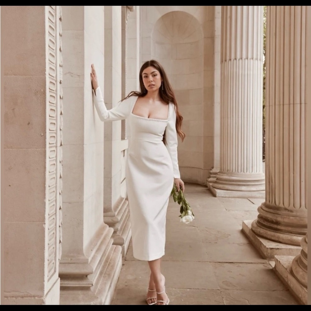ODD MUSE The Ultimate Muse Midi Pearl Dress | White